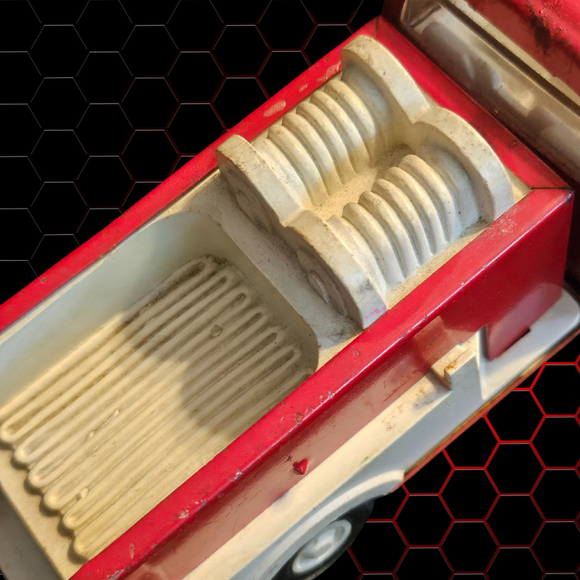 Tonka Vintage 1970s Fire Truck Toy Red White no ladders - Picture 2 of 8